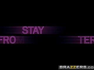 Brazzers - Mommy got Boobs - Stay Away from My young mistress