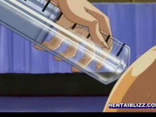 Roped rūdmataina anime izpaužas pakaļa injekcija