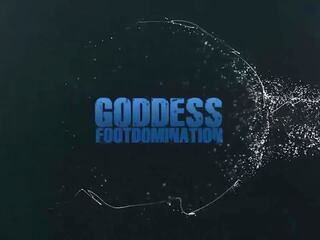 Foot daughter takes care of the bosss bojo with goddess kendr
