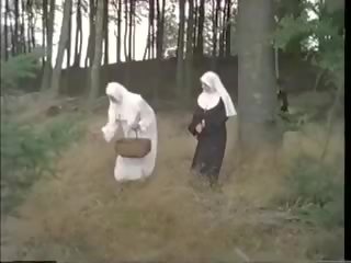 Fun with nuns: mugt fun tüb sikiş movie vid 54
