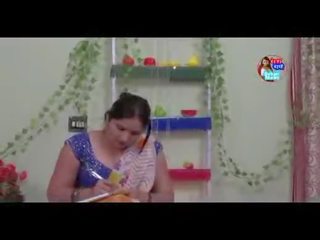 Devar ne bhabhi ko nanga hi kar diya