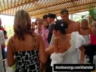 妓女 咂 和 他媽的 在 一 婚禮