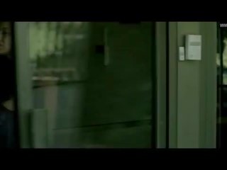 Dree hemingway - výslovný tvrdéjádro průnik - hvězdička (2012)