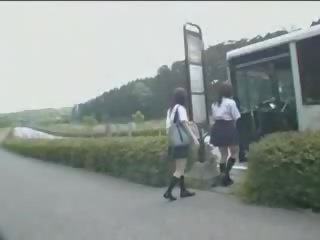 Japonesa cariño y maníaco en autobús película