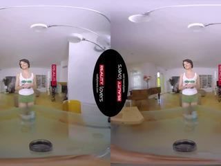RealityLovers- Pizza goddess Monika VR dirty movie movs