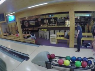 HUNT4K. sex in a Bowling Place - i've got Strike!